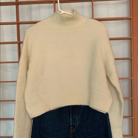 & other stories cream coloured mock turtleneck sweater xs - Picture 3 of 8